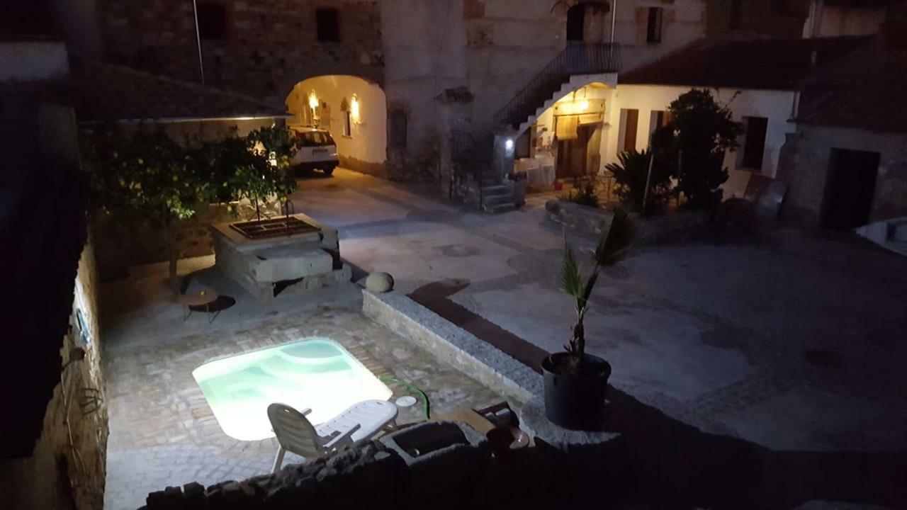 Casa De Pueblo Montenegro Zalamea de la Serena Exterior foto